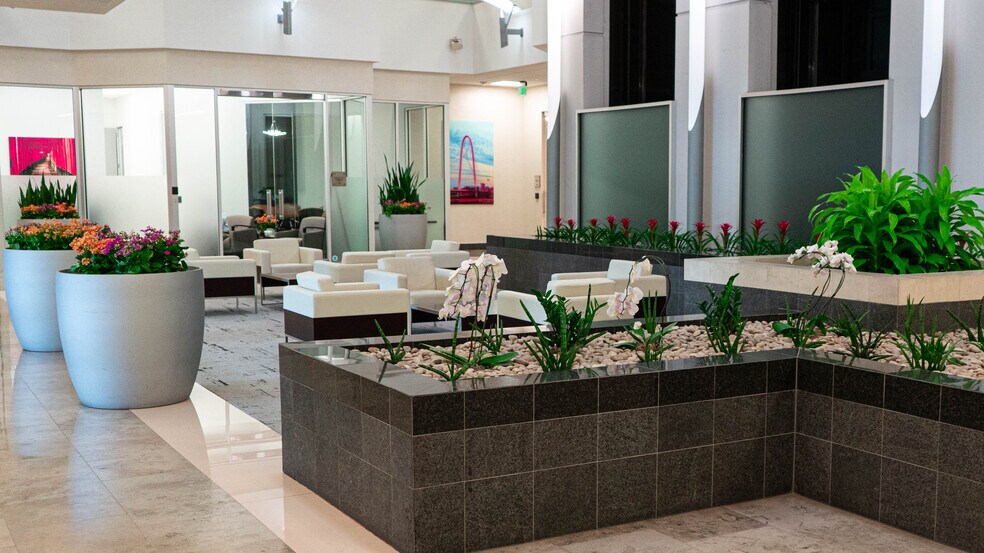 More Photos Of 16479 Dallas Pky, Addison Office For Lease
