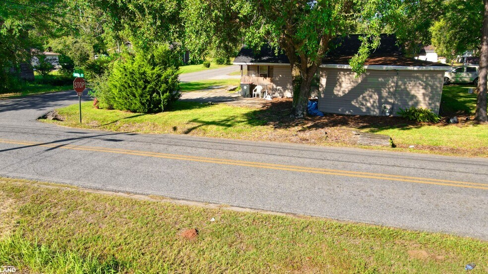 More Photos Of 807 Moran st, Bay Minette Land For Lease