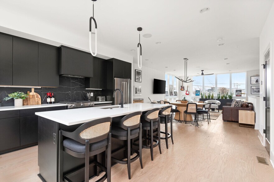 More Photos Of 3216 Charlotte Rd, Nashville Office For Lease