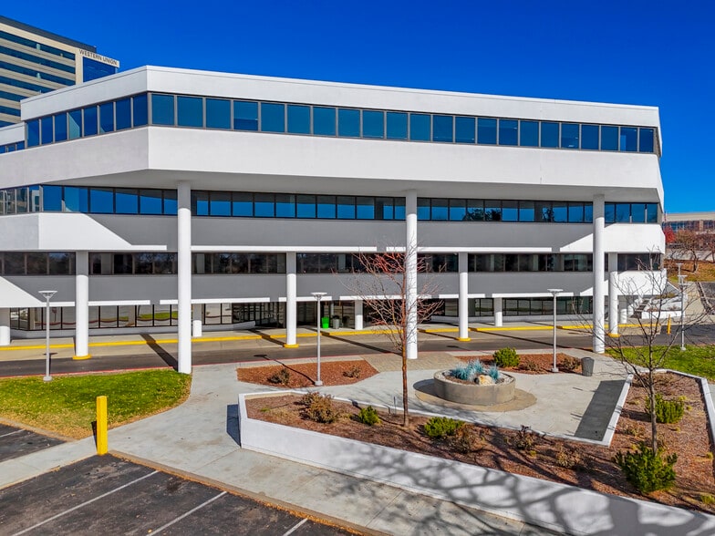 More Photos Of 7100 E Belleview Ave, Greenwood Village Office For Lease