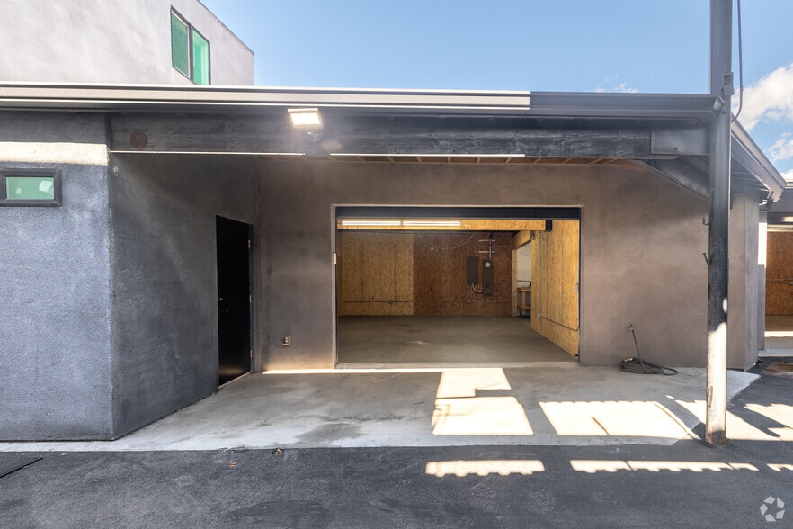 More Photos Of 5244 Vineland Ave, North Hollywood Flex For Sale