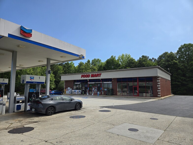 Primary Photo Of 5040 Highway 5, Douglasville Service Station For Lease