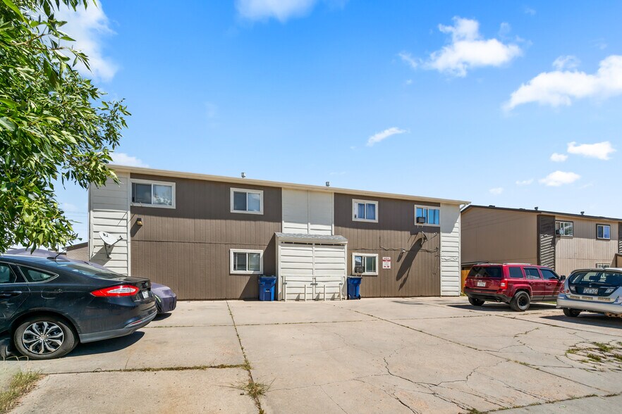 More Photos Of 6664-6670 Provincial Dr, Fountain Apartments For Sale