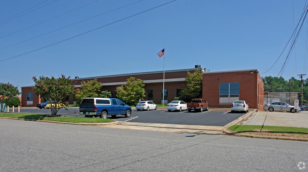 More Photos Of 2149 Brevard Rd, High Point Manufacturing For Lease