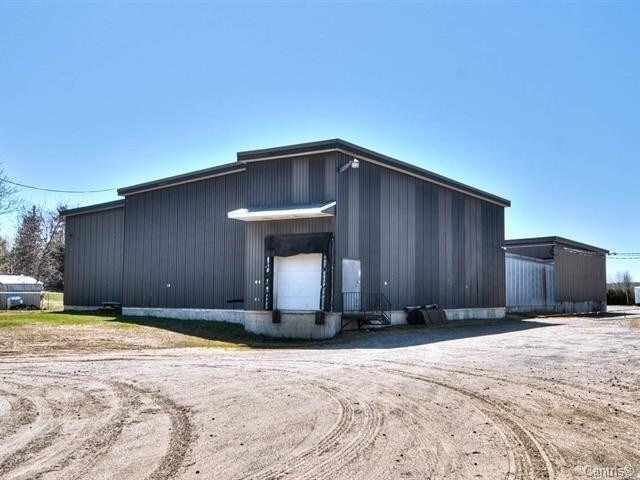 More Photos Of 267 Rue Marie-Claude, Plaisance Industrial For Lease