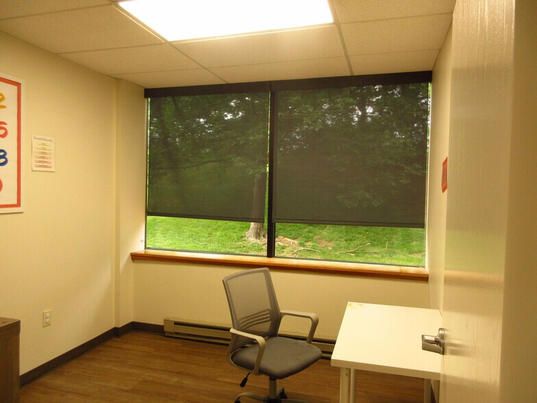 More Photos Of 1510 Valley Center Pky, Bethlehem Light Manufacturing For Lease