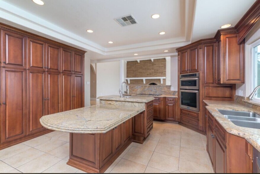 More Photos Of 12212 Old Stone Rd, Poway Assisted Living For Lease