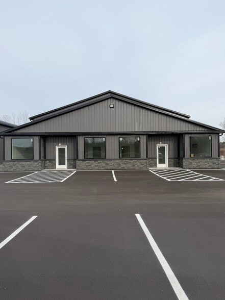 More Photos Of 7931 New York 13, Canastota Office For Lease