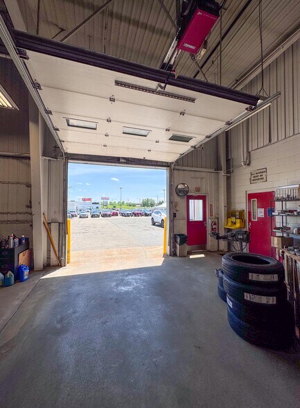 More Photos Of 4444 Highway 52 N, Rochester Auto Dealership For Sale