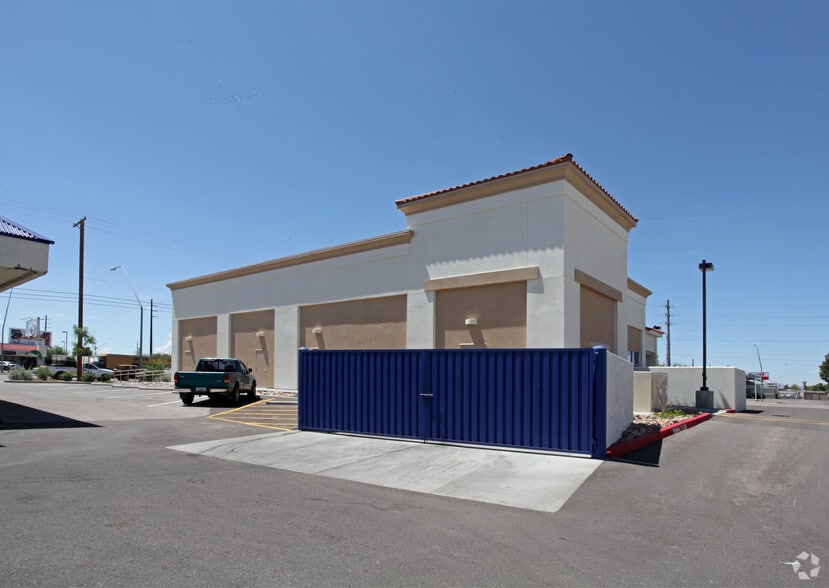 More Photos Of 7101 E Broadway Blvd, Tucson Freestanding For Lease