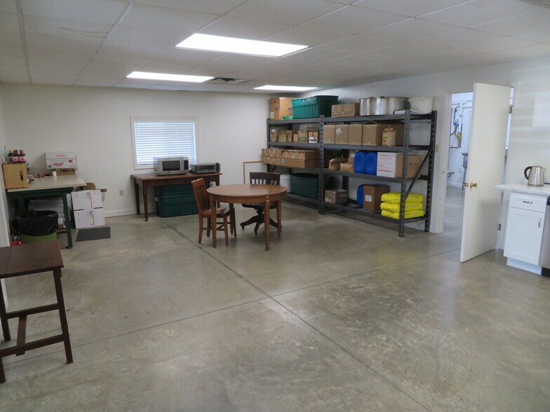 More Photos Of 100 Homestead Ave, Hillsboro Warehouse For Sale
