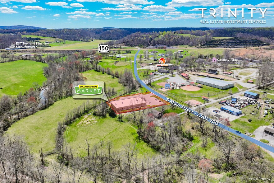 More Photos Of 596 S Main St, Brodhead General Retail For Sale