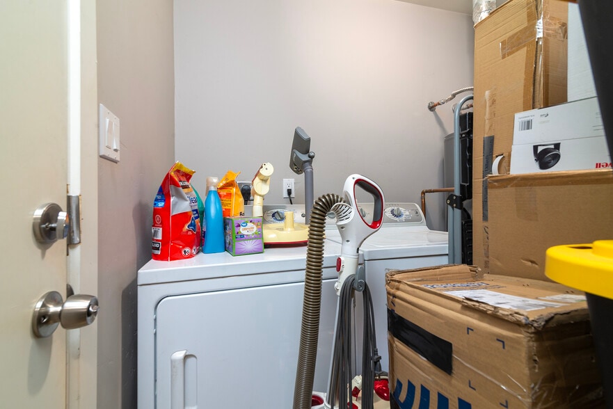 More Photos Of 822 E Montecito Ave, Phoenix Apartments For Sale