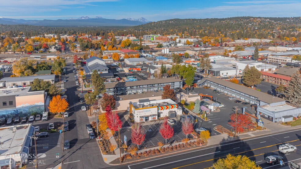 More Photos Of 805 NE 3rd St, Bend Restaurant For Sale