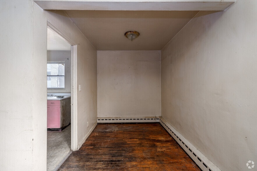 More Photos Of 2700 North St, Endwell Apartments For Sale