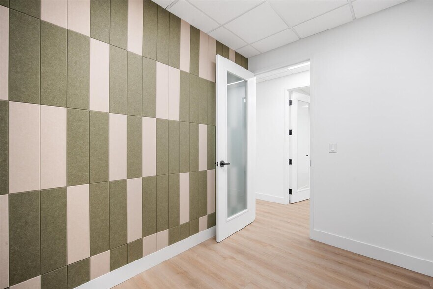 More Photos Of 8626 N Himes Ave, Tampa Medical For Lease