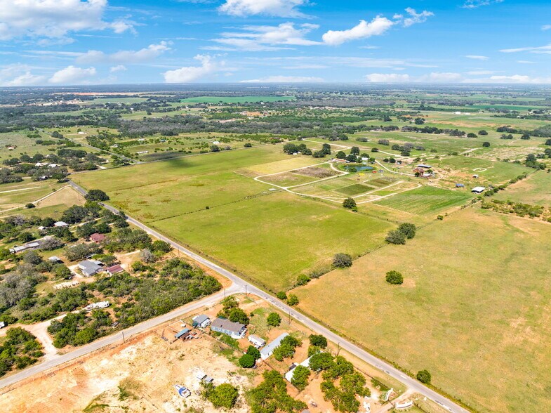 More Photos Of 995 W Gates Valley Rd, Poteet Land For Sale