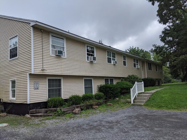 More Photos Of 39 Village Cir, Ithaca Apartments For Sale