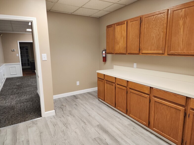 More Photos Of 3325 Healy Dr, Winston-Salem Office For Lease