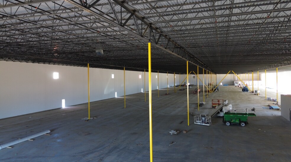 More Photos Of 115 Parkway Dr, Rincon Unknown For Lease