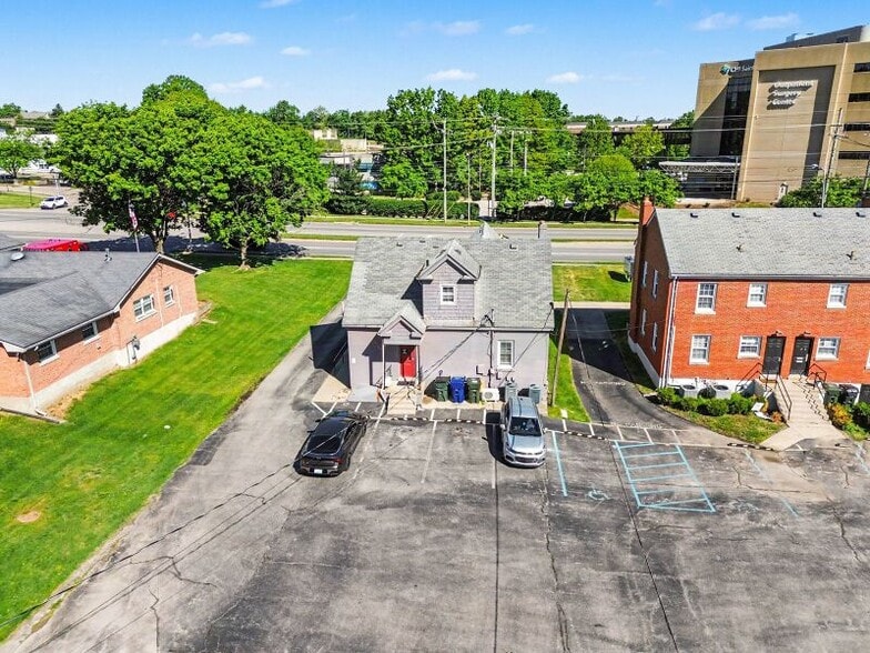 More Photos Of 1618 Harrodsburg Rd, Lexington Medical For Sale