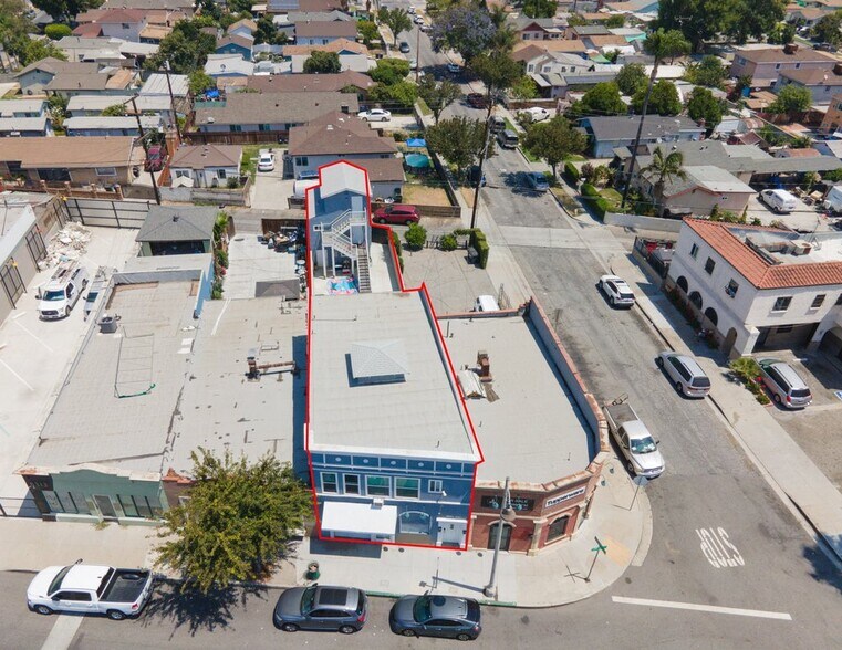 More Photos Of 8317 Whittier Blvd, Pico Rivera Storefront Retail Residential For Sale