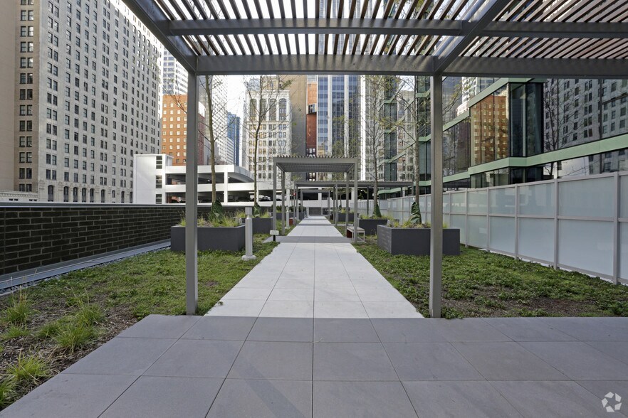More Photos Of 215 W Lake St, Chicago Apartments For Lease