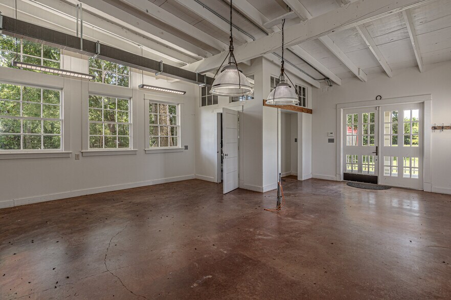 More Photos Of 3435 SH 276, Rockwall Office For Sale