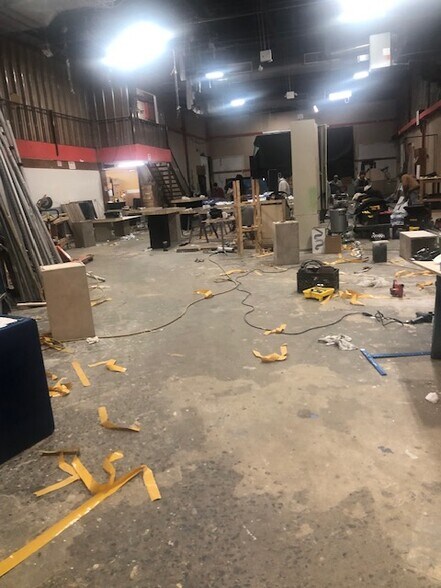 More Photos Of 1487 Schenectady Ave, Brooklyn Warehouse For Lease
