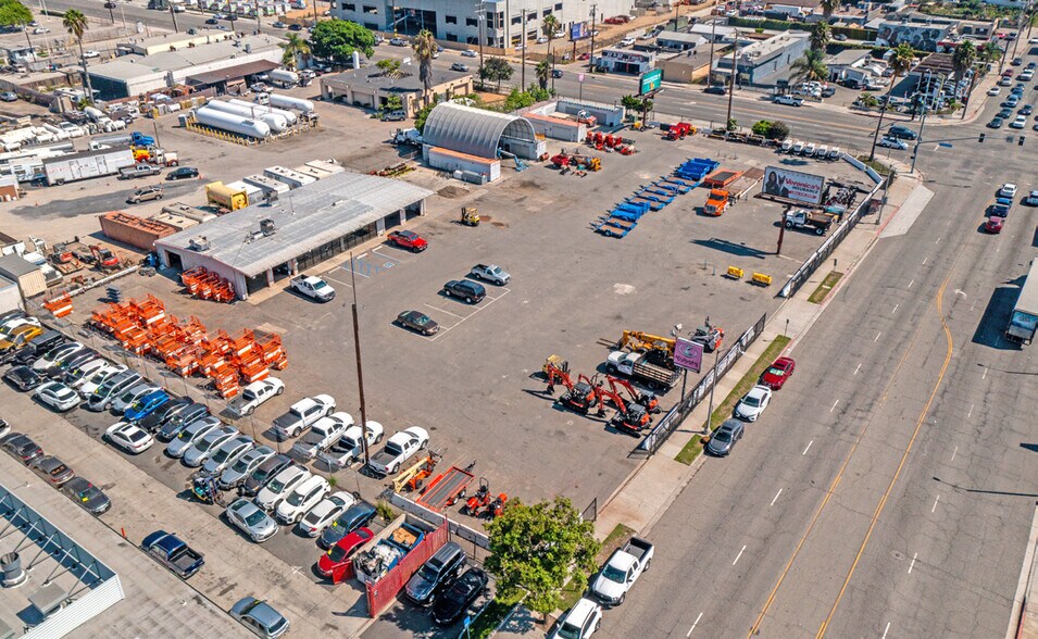 More Photos Of 2635 E South Blvd, Long Beach Self Storage For Sale