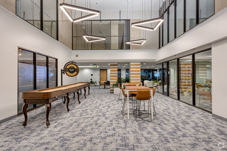 More Photos Of 800 Brazos St, Austin Apartments For Sale