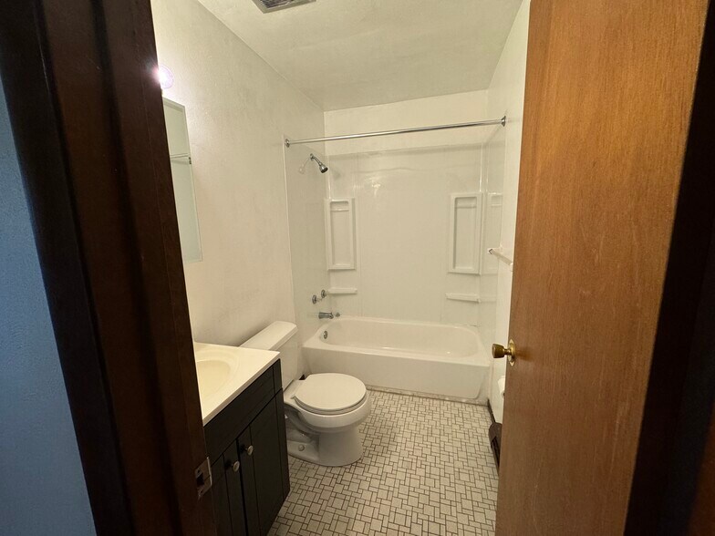 More Photos Of 579 Dawson Ave, Pittsburgh Apartments For Sale