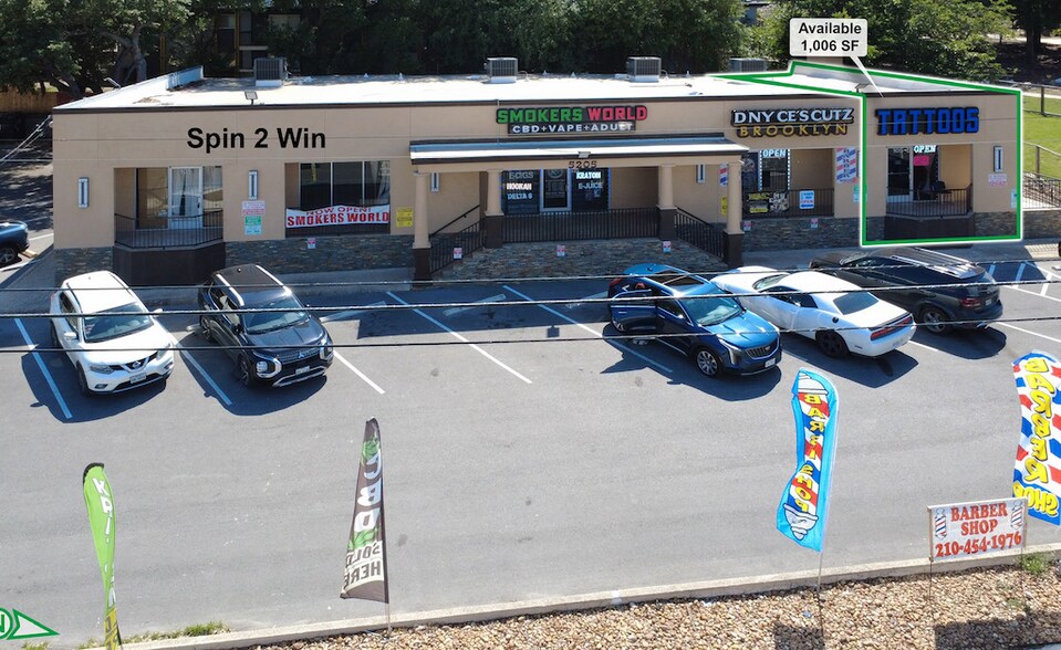 More Photos Of 5205 Fredericksburg Rd, San Antonio Freestanding For Lease