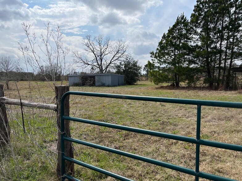 More Photos Of 6377 Highway 36, Sealy Land For Lease