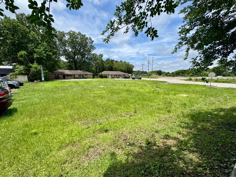 Primary Photo Of 114 Red Bank Rd, Goose Creek Land For Sale