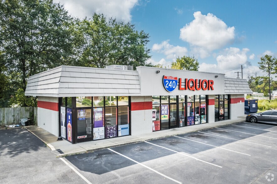 More Photos Of 5107 Summer Ave, Memphis Freestanding For Lease