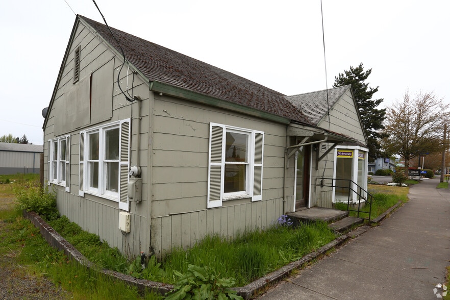 More Photos Of 3322 Pacific Ave, Forest Grove Land For Lease