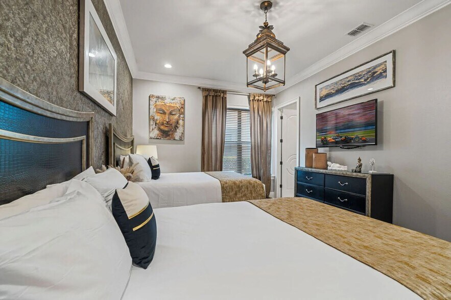 More Photos Of 521 Muirfield Loop, Reunion Specialty For Sale