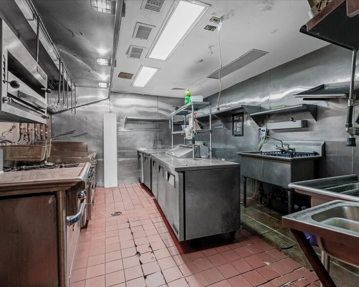 More Photos Of 617 Grand St, Brooklyn Storefront Retail Residential For Lease