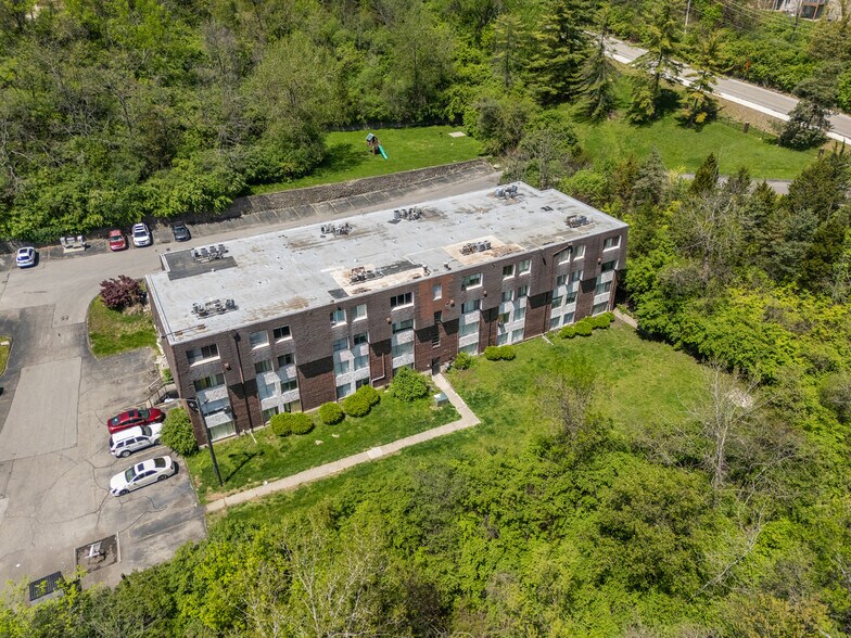 More Photos Of 5459-5473 Kirby Ave, Cincinnati Apartments For Sale