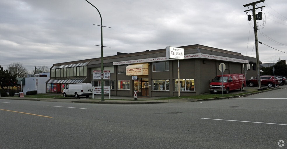 More Photos Of 5690-5696 Imperial St, Burnaby Storefront Retail Office For Lease