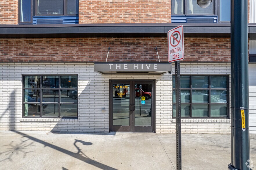 More Photos Of 107 N 7th St, Allentown Apartments For Lease