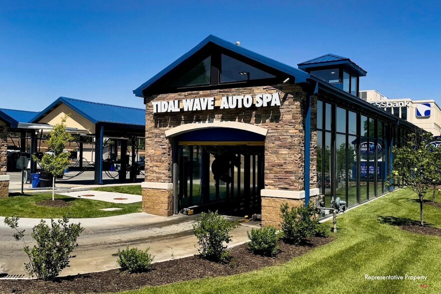 More Photos Of 902 18th Ave NW, Austin Carwash For Sale