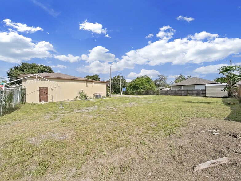 More Photos Of 4501 N 42nd St, Tampa Religious Facility For Sale