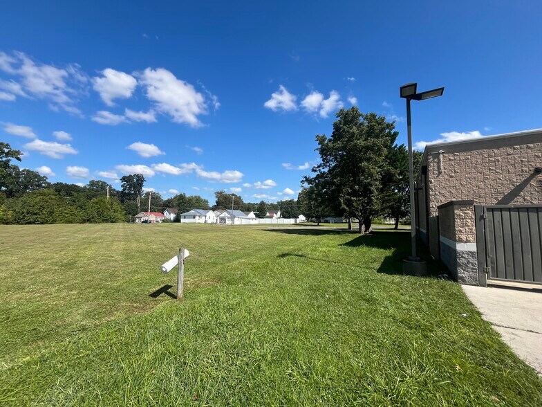 More Photos Of 614 S Philadelphia Blvd, Aberdeen Auto Repair For Sale
