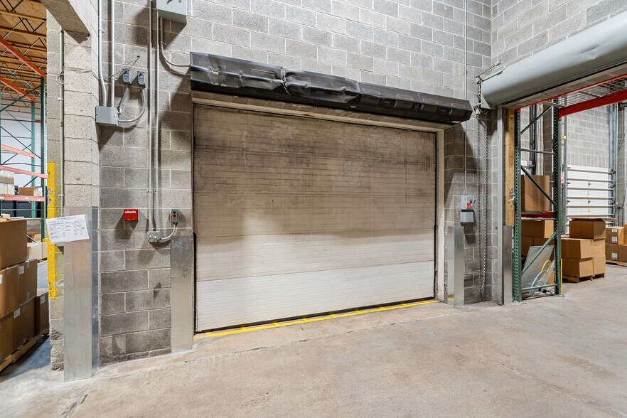 More Photos Of 710 Jefferson Ave, Ashland Light Manufacturing For Sale