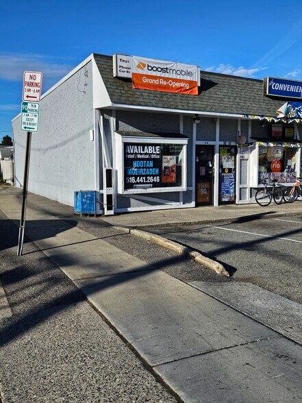 More Photos Of 90 Jericho Tpke, Mineola Freestanding For Lease
