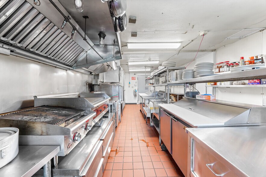 More Photos Of 3347 W Ridge Pike, Limerick Restaurant For Sale