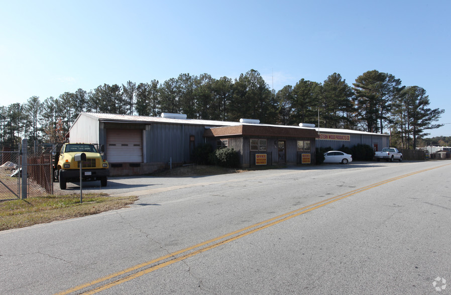 Primary Photo Of 1560 Kalamazoo Dr, Griffin Light Manufacturing For Sale