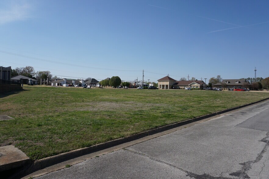 More Photos Of Browns Lane, Jonesboro Land For Sale